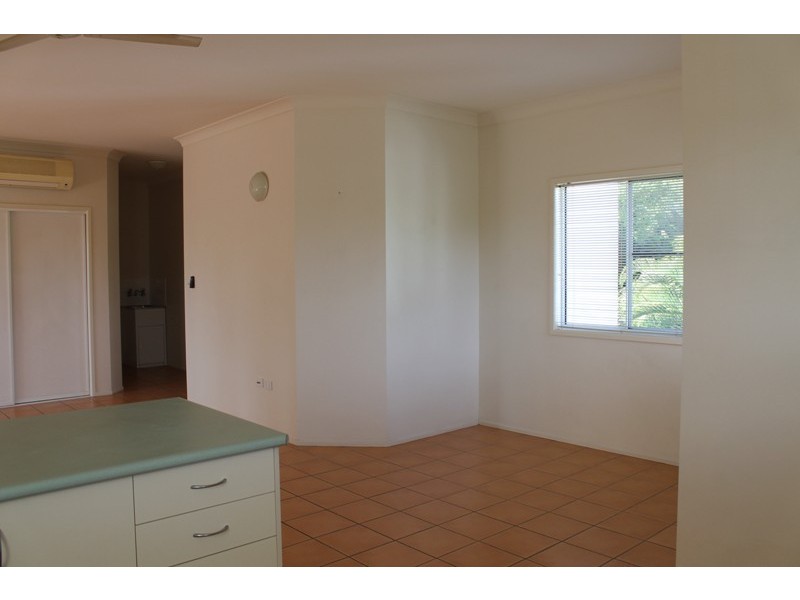 19/24 Island Drive, Cannonvale QLD 4802