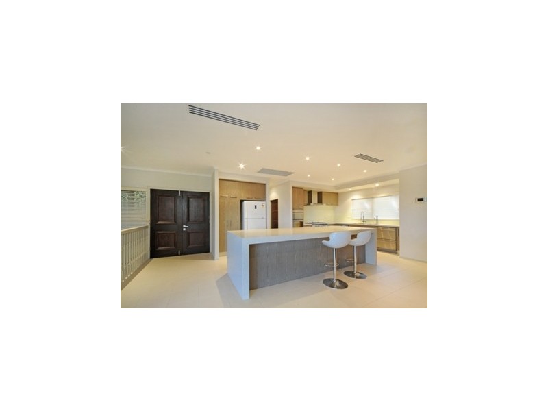 11 Orana Street, Airlie Beach QLD 4802