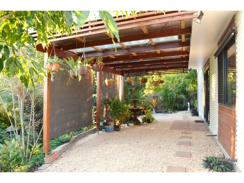 6 Golf Views Court, Cannonvale QLD 4802