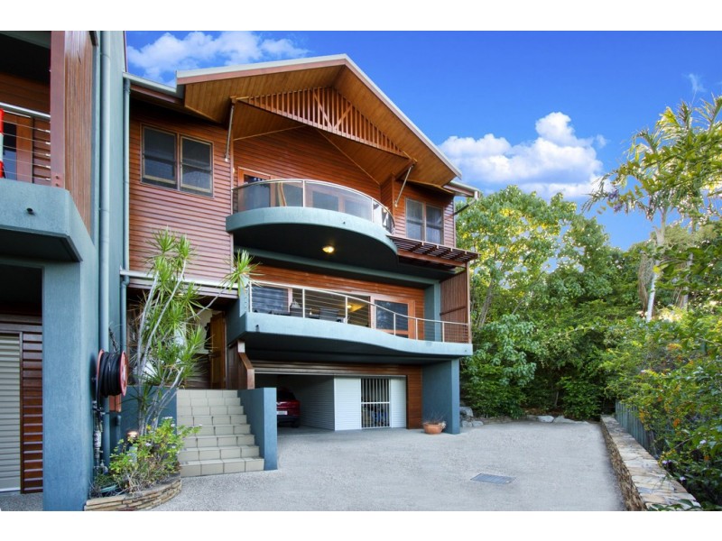 4/8 Golden Orchid Drive, Airlie Beach QLD 4802