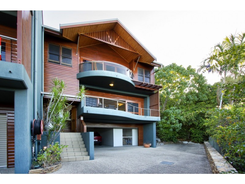 4/8 Golden Orchid Drive, Airlie Beach QLD 4802