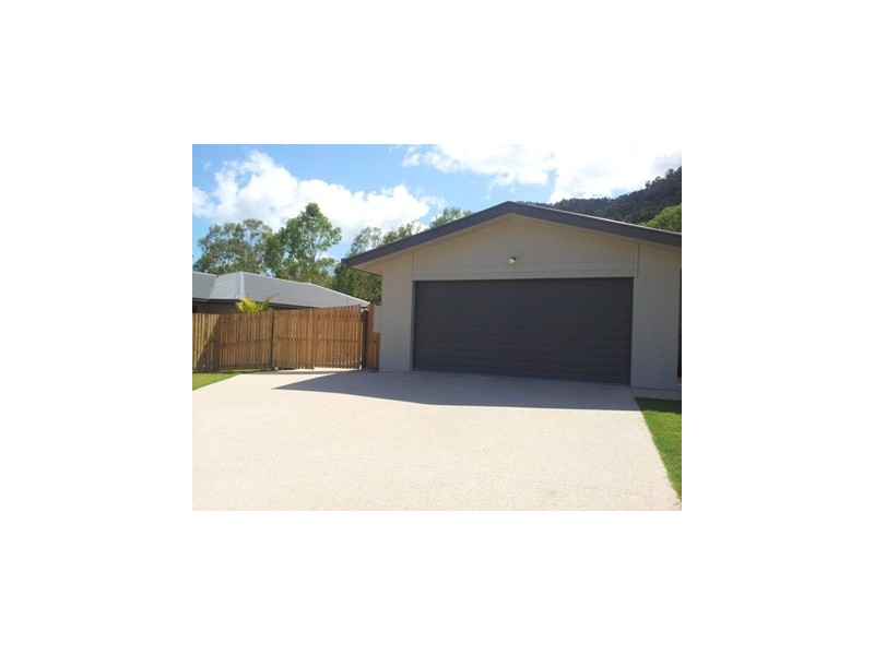 29 Endeavour Circuit, Cannonvale QLD 4802