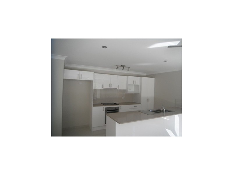 29 Endeavour Circuit, Cannonvale QLD 4802