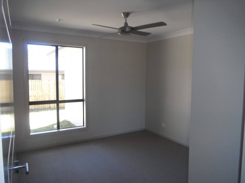 29 Endeavour Circuit, Cannonvale QLD 4802