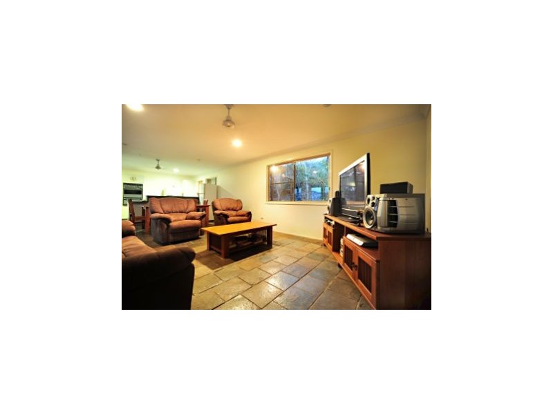 256 Paluma Road, Cannonvale QLD 4802