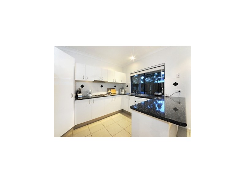 3/5 Erromango, Jubilee Pocket QLD 4802