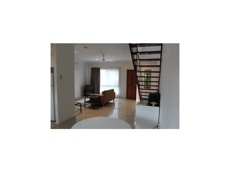 4/5 Erromango Drive, Jubilee Pocket QLD 4802