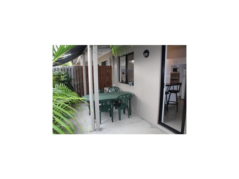 4/5 Erromango Drive, Jubilee Pocket QLD 4802