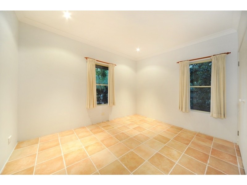 2 Tiki Lane, Jubilee Pocket QLD 4802