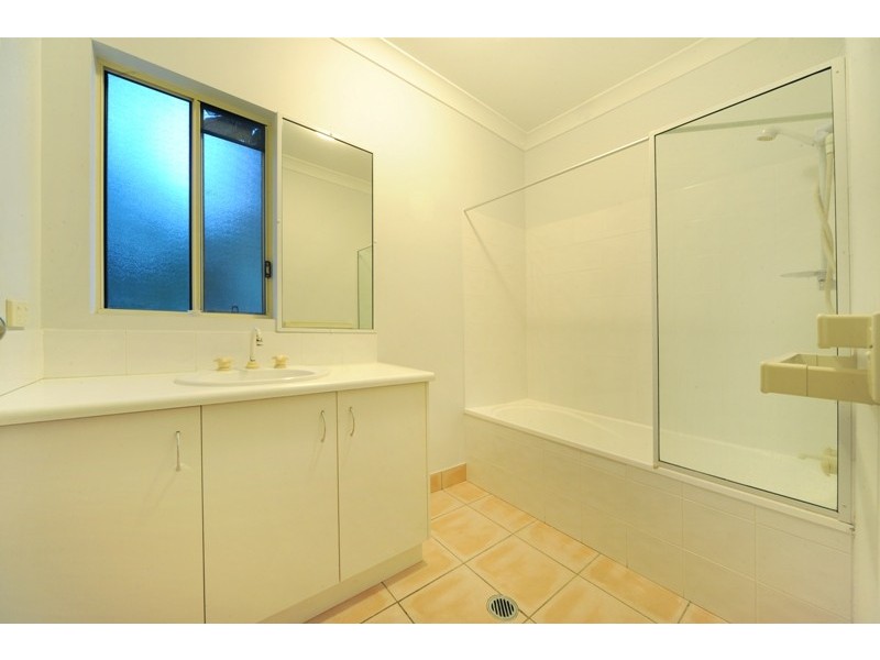 2 Tiki Lane, Jubilee Pocket QLD 4802