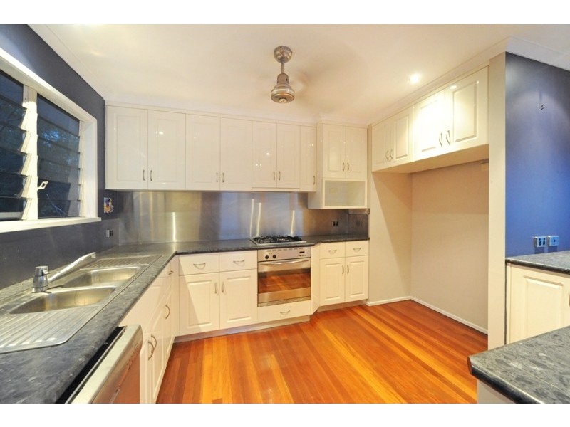 5 Stewart Drive, Cannonvale QLD 4802