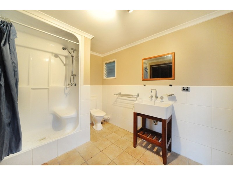 5 Stewart Drive, Cannonvale QLD 4802