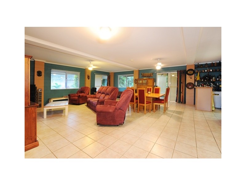 2 Cedar Crescent, Jubilee Pocket QLD 4802