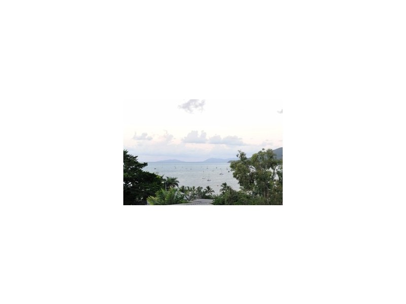 4/13 Begley Street, Airlie Beach QLD 4802