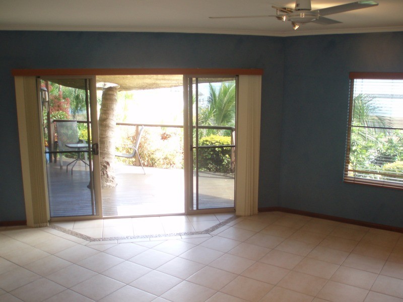 9B Airlie Crescent, Airlie Beach QLD 4802