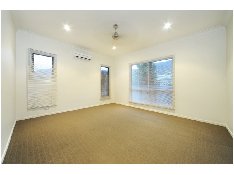 12 Armada Crescent, Jubilee Pocket QLD 4802