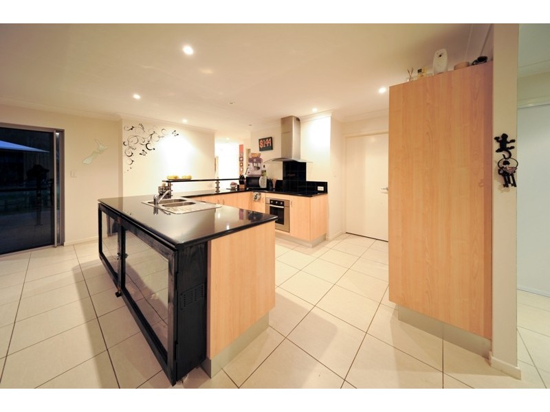 2/29 Sanctuary Avenue, Jubilee Pocket QLD 4802