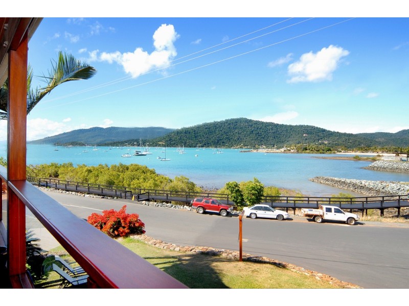 5 Mazlin Street, Airlie Beach QLD 4802