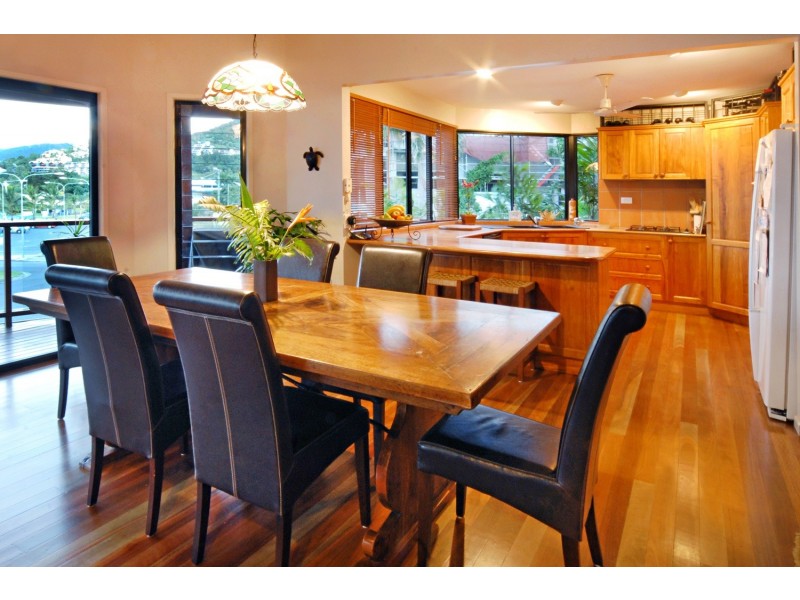 5 Mazlin Street, Airlie Beach QLD 4802