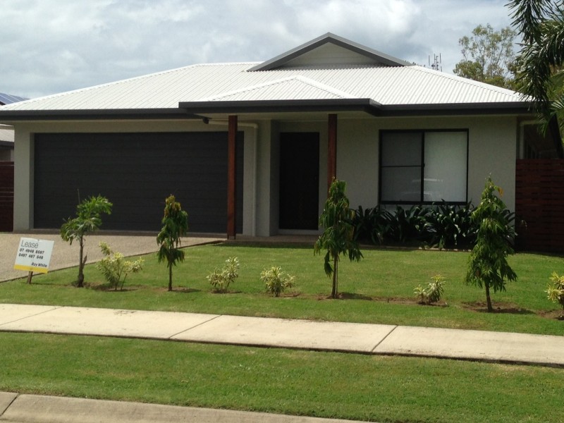 57 Abell Road, Cannonvale QLD 4802