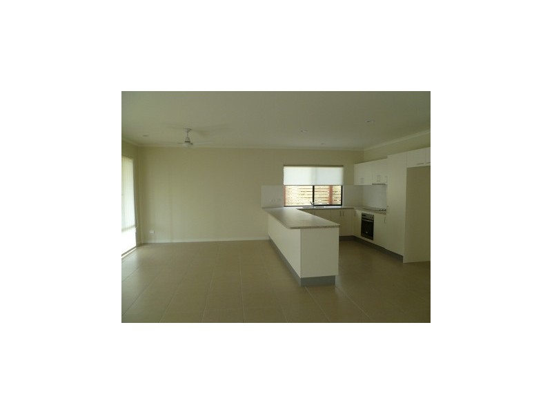 57 Abell Road, Cannonvale QLD 4802