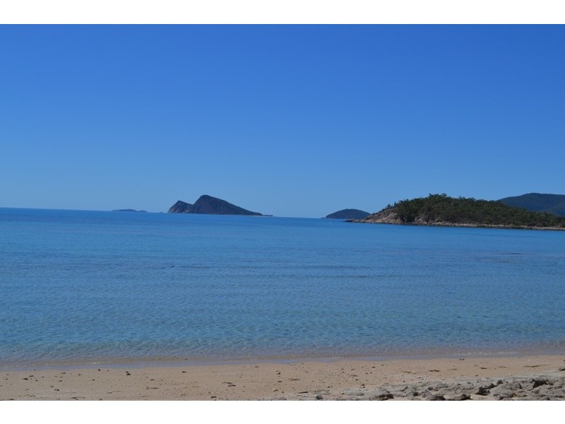 56 Gloucester Avenue, Hideaway Bay QLD 4800