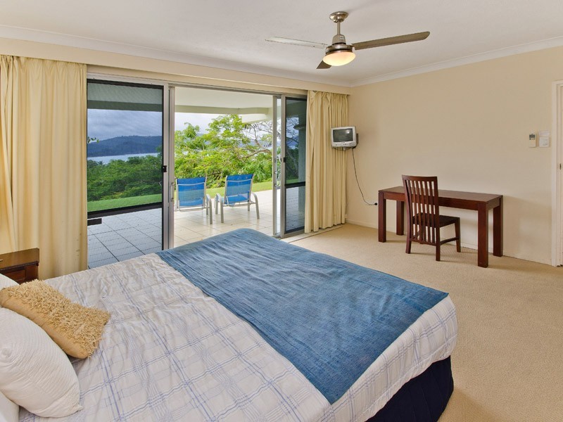 Poinciana 011 Marina Drive, Hamilton Island QLD 4803