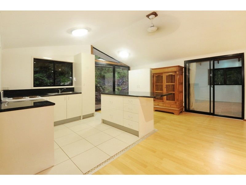 233 Paluma Road, Cannonvale QLD 4802