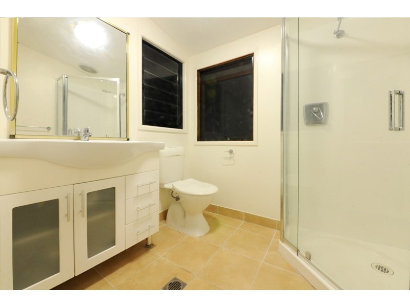 233 Paluma Road, Cannonvale QLD 4802