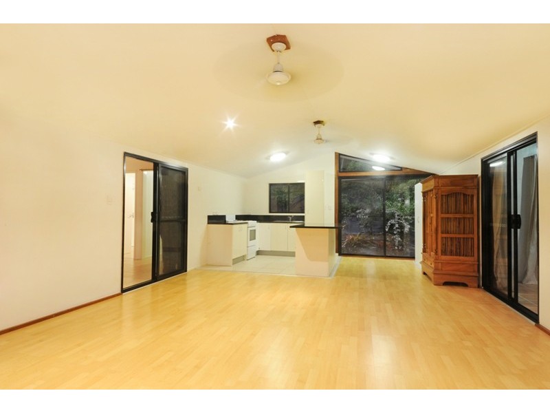 233 Paluma Road, Cannonvale QLD 4802