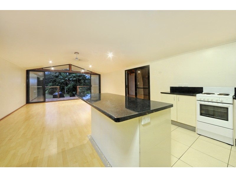 233 Paluma Road, Cannonvale QLD 4802