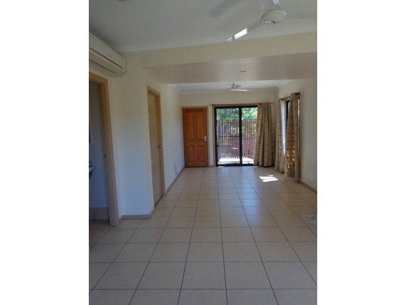 1/164 Shute Harbour Road, Cannonvale QLD 4802
