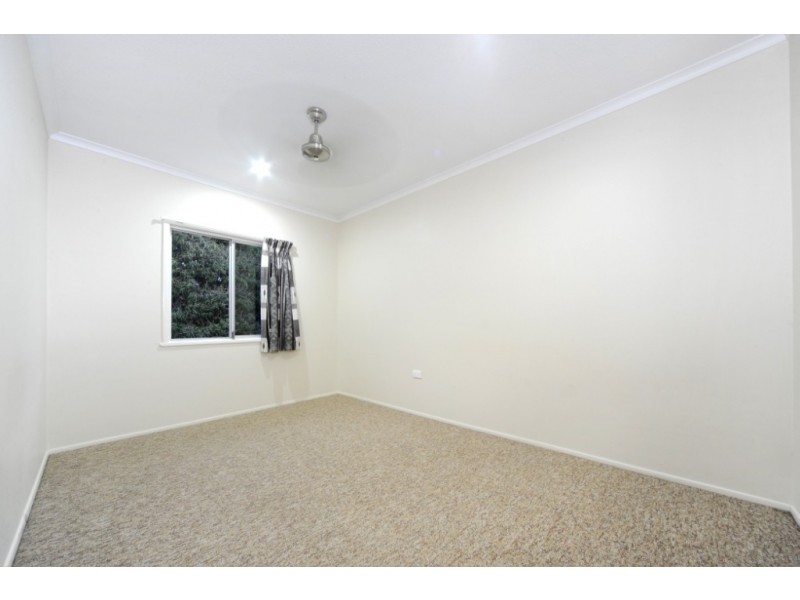 14 Schnapper Street, Cannonvale QLD 4802