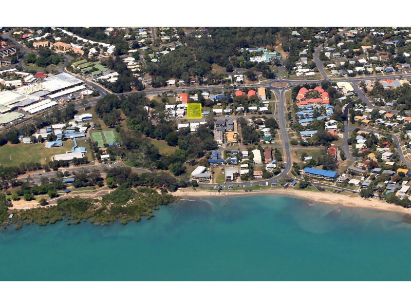 14 Schnapper Street, Cannonvale QLD 4802