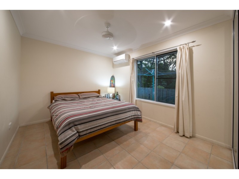 65 Namanula Drive, Flametree QLD 4802