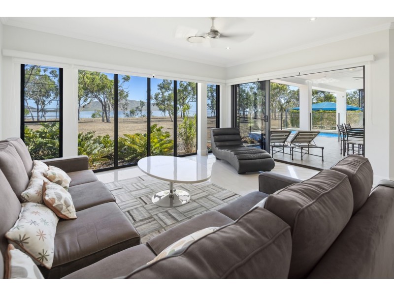 38 Trochus Street, Dingo Beach QLD 4800