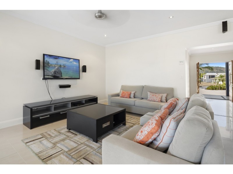 38 Trochus Street, Dingo Beach QLD 4800