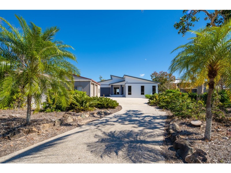 38 Trochus Street, Dingo Beach QLD 4800