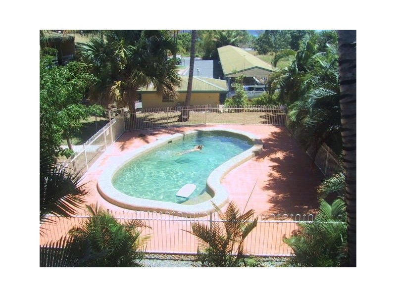 5/6 St Martins Lane, Cannonvale QLD 4802