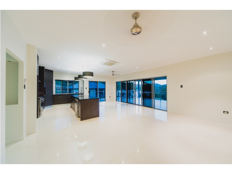 2 Armada Crescent, Jubilee Pocket QLD 4802