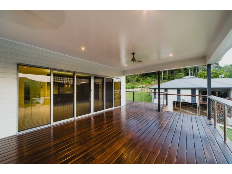 2 Armada Crescent, Jubilee Pocket QLD 4802