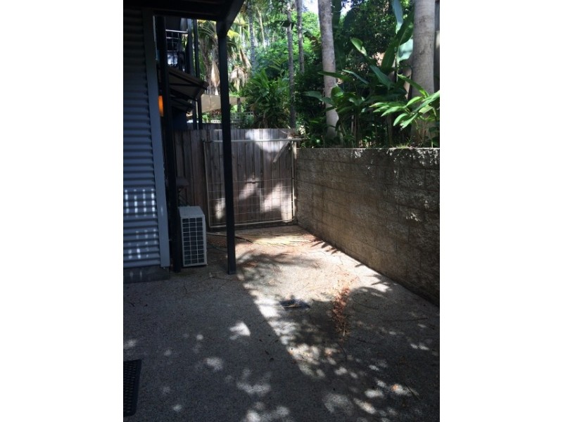 9/164 Shute Harbour Road, Cannonvale QLD 4802