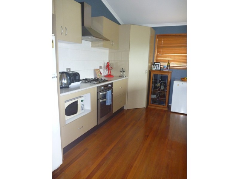 18 South Molle Blvd, Cannonvale QLD 4802