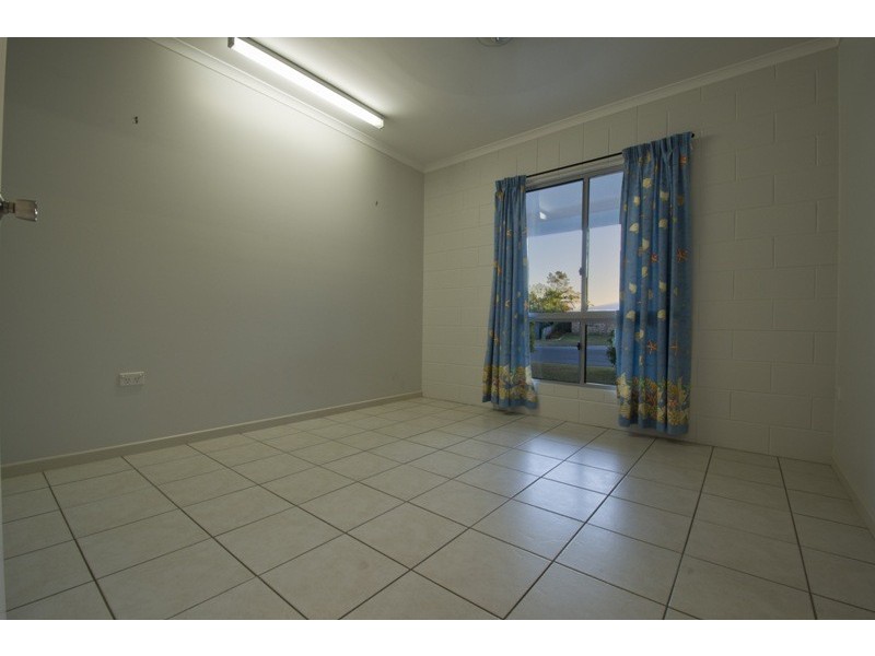 4 Tulip Court, Proserpine QLD 4800