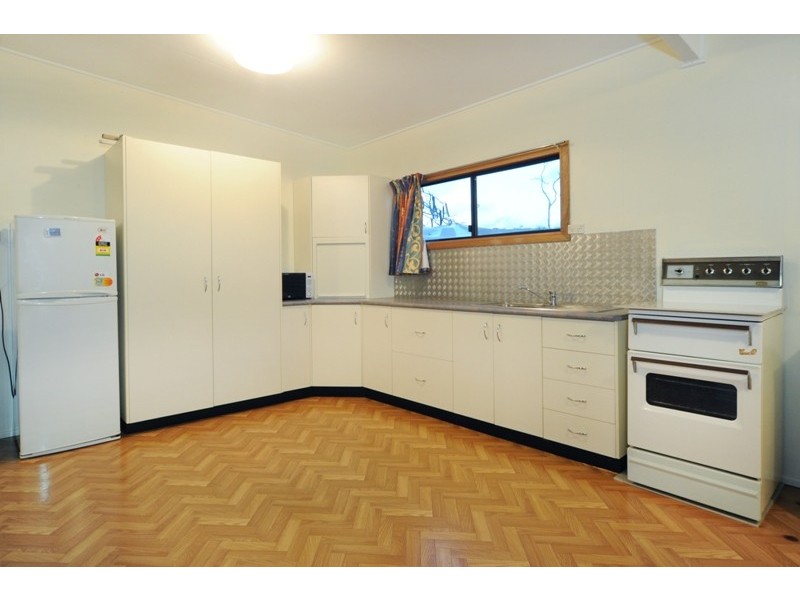 30 Pioneer Drive, Dingo Beach QLD 4800