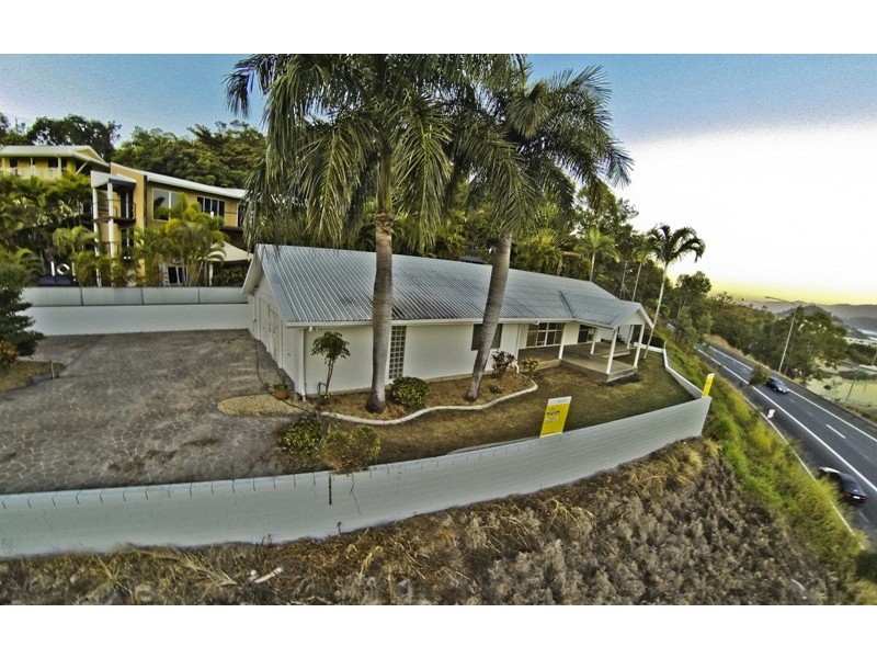 1 Airlie Crescent, Airlie Beach QLD 4802