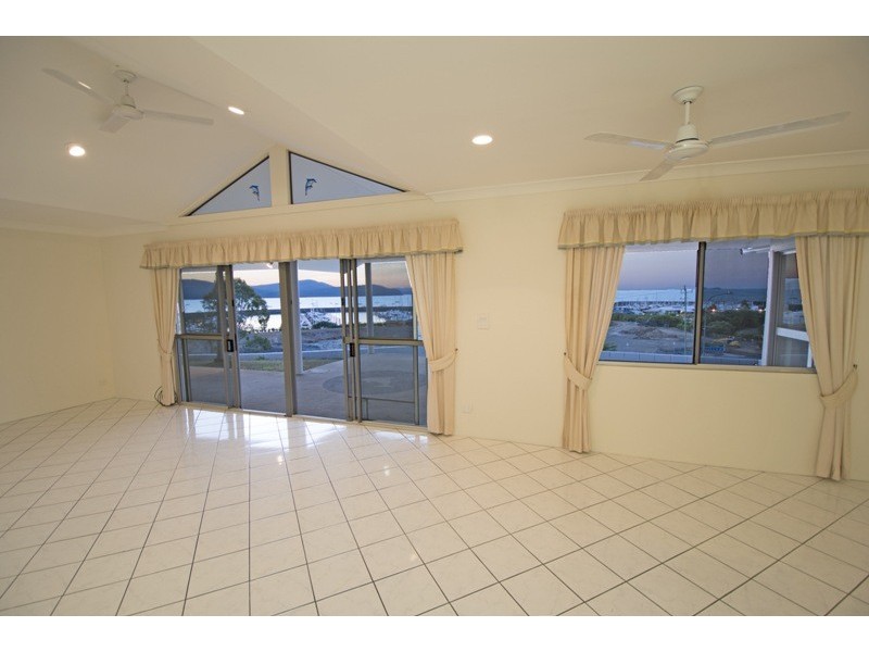 1 Airlie Crescent, Airlie Beach QLD 4802