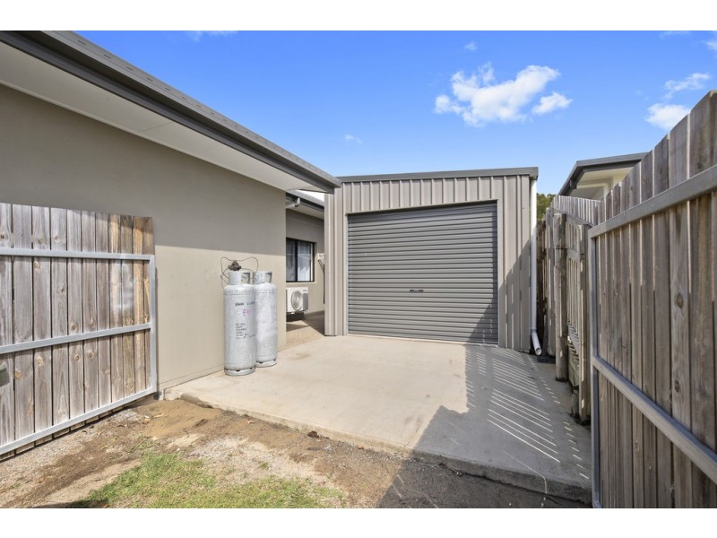 48 Parker Road, Cannonvale QLD 4802