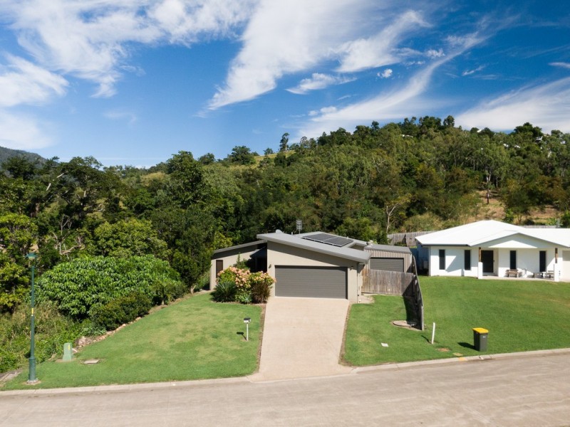 48 Parker Road, Cannonvale QLD 4802