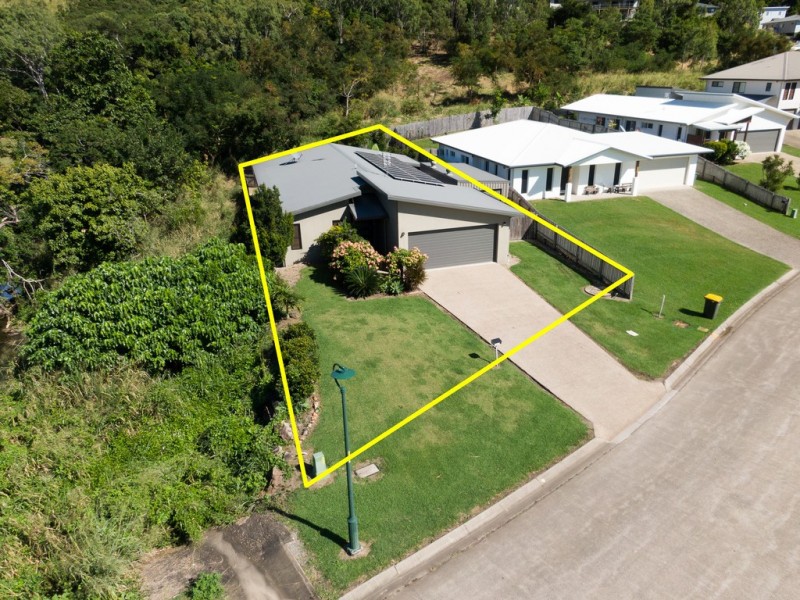 48 Parker Road, Cannonvale QLD 4802